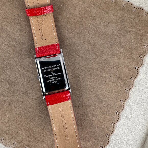 Like Red Red Wine this fine Vintage Lucien Piccard Ruby Watch - Picture 4 of 10